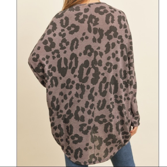 Leopard Print Open Cardigan - Picture 9 of 9